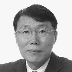 The portrait photo of Kim Jae Gwan, KB Financial Group