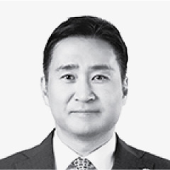 The portrait photo of Kwon Bong Joong, KB Financial Group