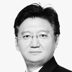 The portrait photo of Seo Gi Won, KB Financial Group