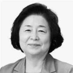 Potret KB Financial Group Yeo Jung-sung, ketua Komite Evaluasi dan Kompensasi.